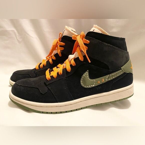 Nike Air Jordan 1 Mid SE Craft. Men size 8.5. Excellent condition. - Picture 14 of 16